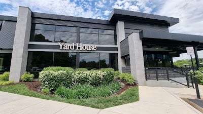 Yard House #8380
