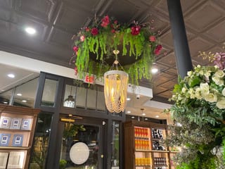 D Duncan Floristry & Boutique