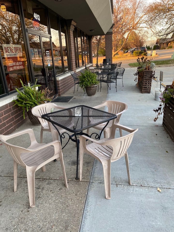 Rizzis Italian Restaurant