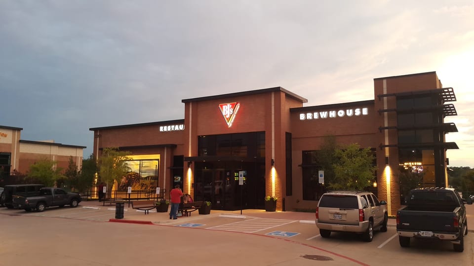 Bjs Restaurant & Brewhouse