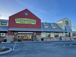 Fresh Thyme Farmers Mar #207