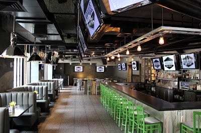 Warehouse Bar & Grill