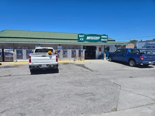 Minuteman Food Mart #215 - Surf Cit