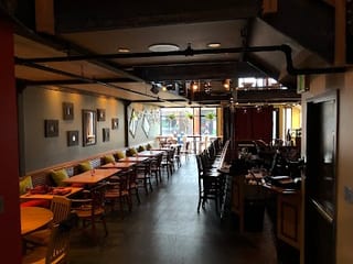 Sal Y Limon Bar & Restaurant