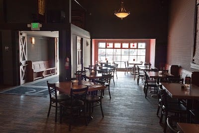 Redmonds Bar & Grill