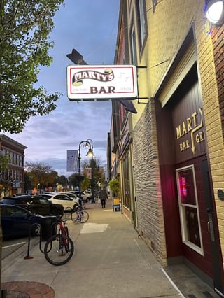 Bird Bar & Grill