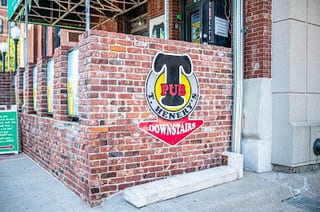 T. Henery's Pub
