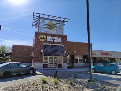 Buffalo Wild Wings Gril #152