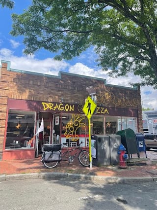 Dragon Pizza