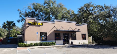 Kevin's Corner Store