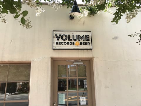Volume Hillsborough