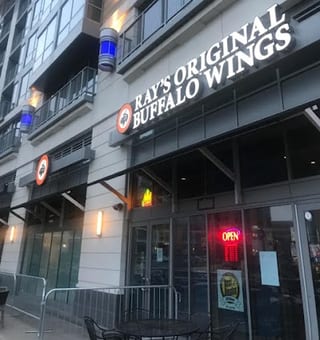 Rays Wings Pizza & Drinks