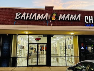 Bahama Mama Kings Lake