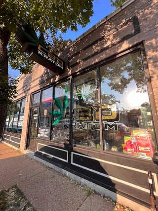 CBD Kratom Tower Grove