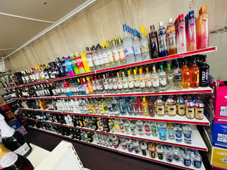 Myette's Country store - kingston