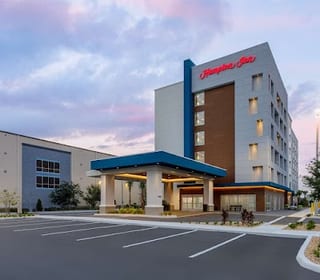 Hampton Inn
