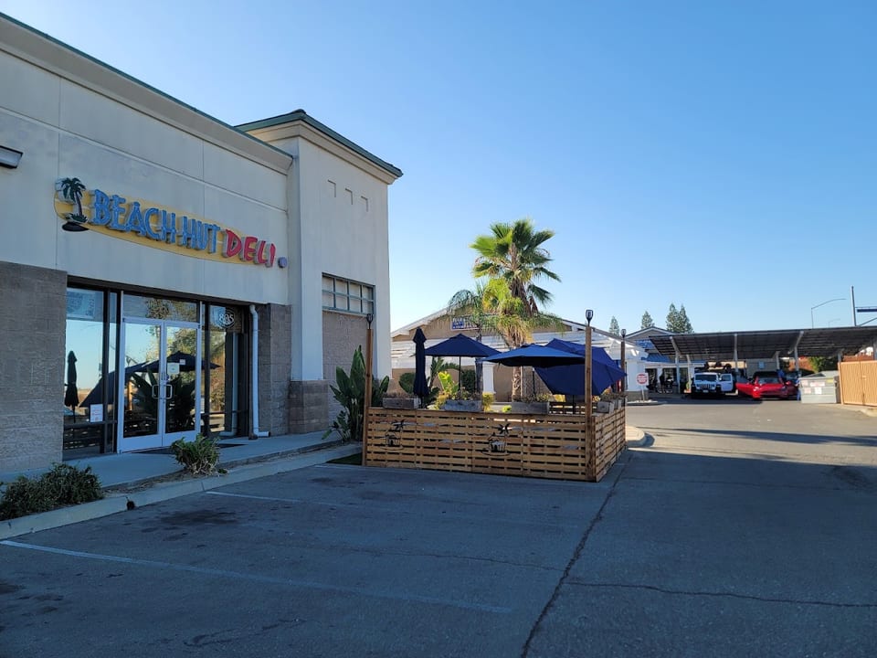 Beach Hut Deli (Stanford Ranch) - Rocklin