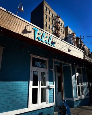 Tilila Bar & Grill