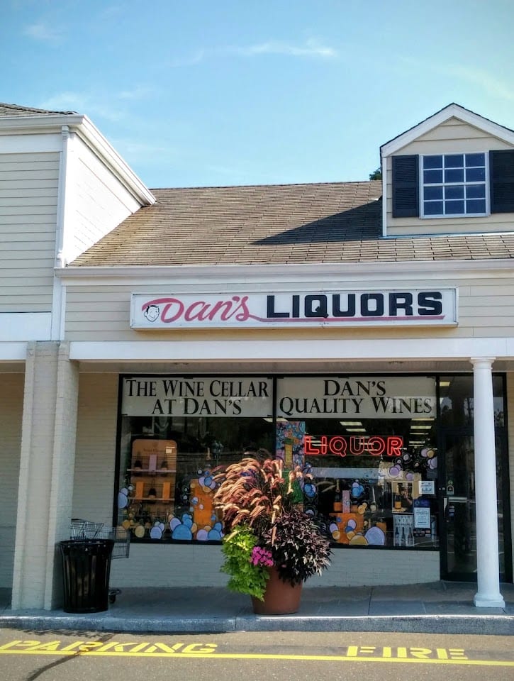 Dans Liquors