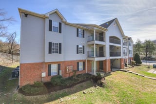 Nashville (026) - 00570 - Parkway Commons
