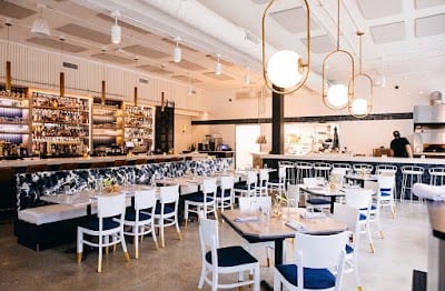 Easy Bistro & Bar