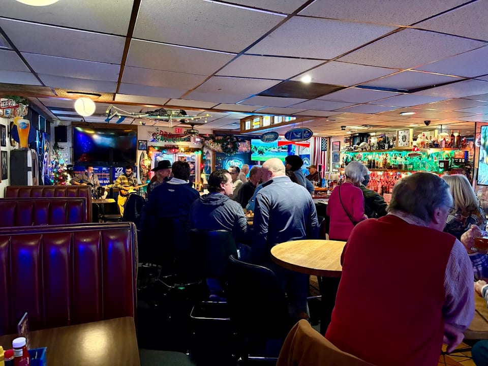 Point Sports Bar & Grill