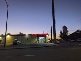 Pauls Quik Stop