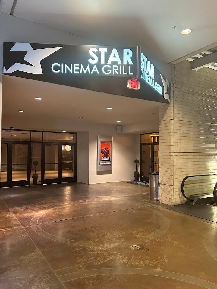 Star Cinema Grill