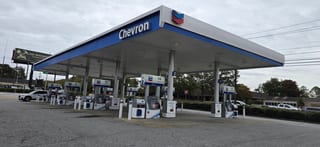 Hamilton Chevron
