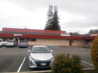 Voyager Liquor