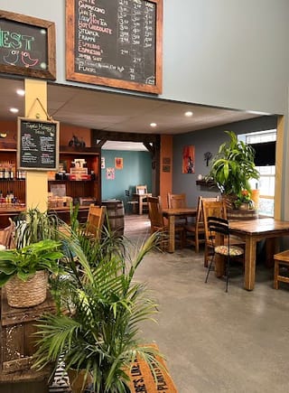 THREE LITTLE BIRDS CAFE & JUICE BAR