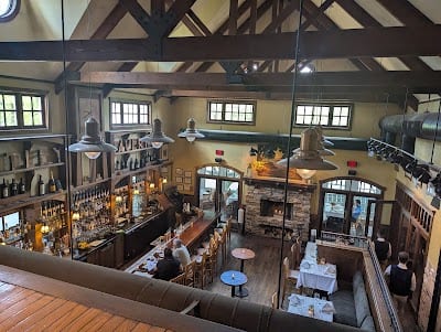 Huntley Taverne