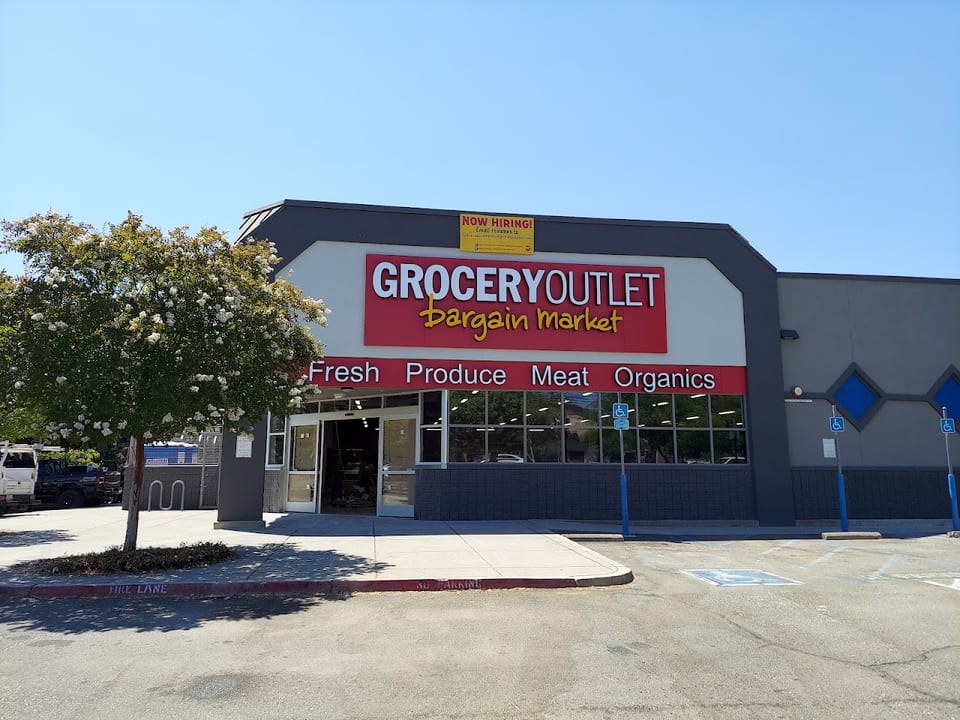 Grocery Outlet Bargain Market