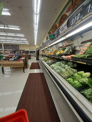 County Market - 409 - Canton