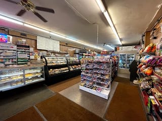 Georges Deli