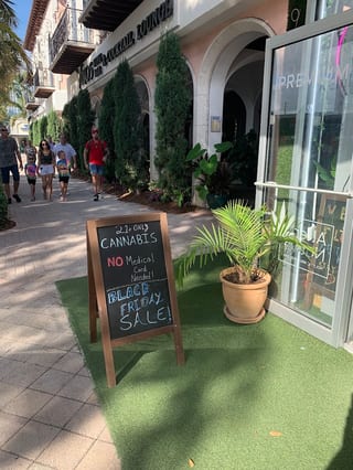 Alter Native - Las Olas