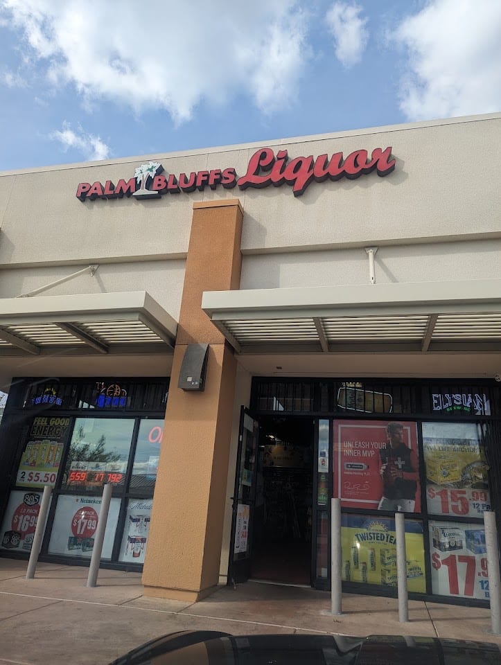 Palm Bluff Liquor