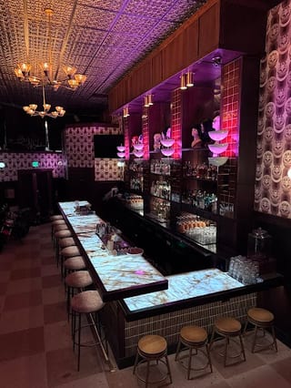 Beauty Bar
