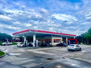 Wells Road Exxon