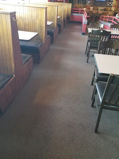 Wellingtons Pub & Grill