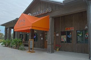 Charlie S Bar & Grille