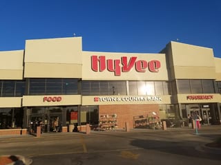 Hy Vee Food Store