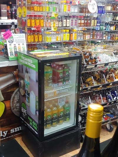 Manhattan Liquors