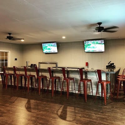 Lazy Creek Taphouse