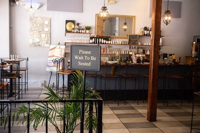 Olivers Corner Bistro