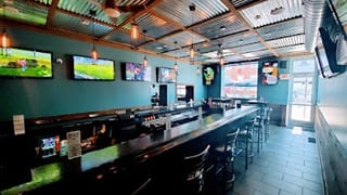 Stinkys Bar & Grill