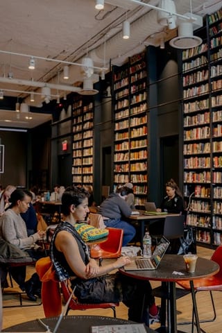 The Center For Fiction Bar & Cafe