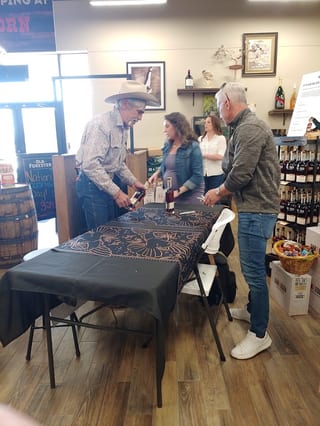 Longhorn Liquor Beer & Wine - Beaumont