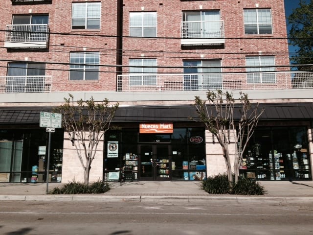 Nueces Mart #1603
