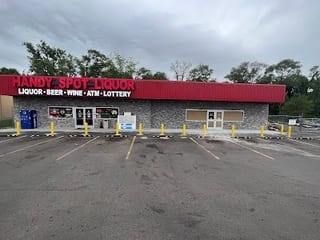 Handy Spot Liquor